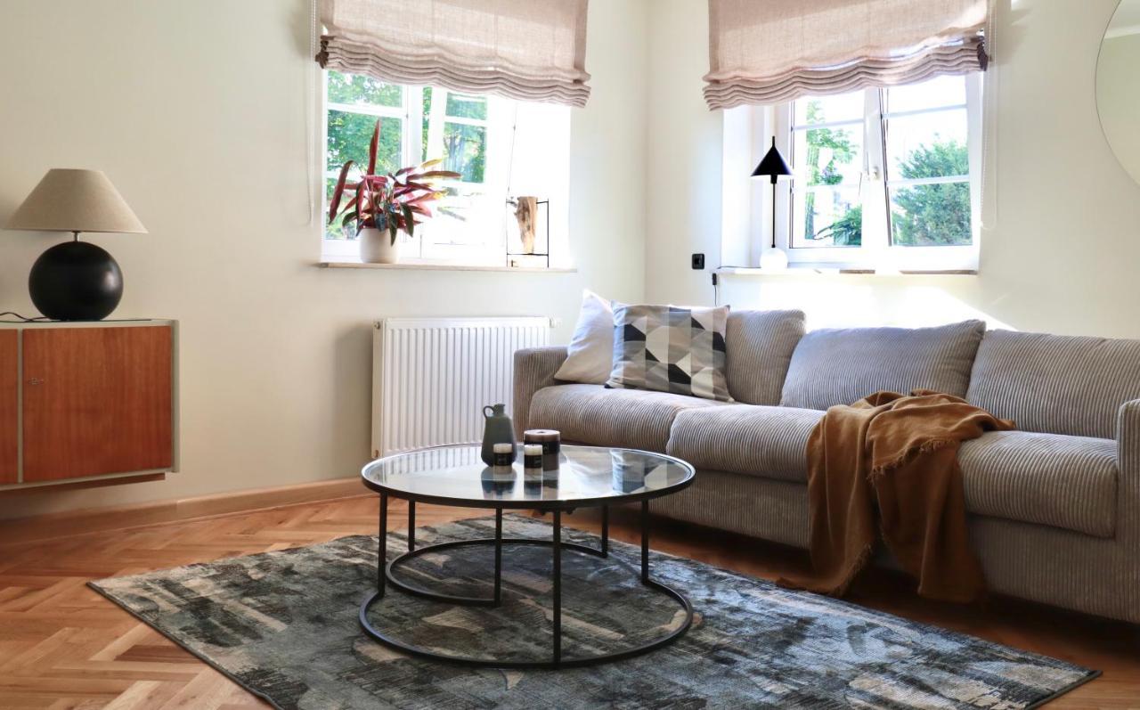 Ferienwohnung 60Er Jahre Design Apartment - 65Qm Fewo Im Zittauer Gebirge - Familienfreundliche Unterkunft Am Bergfuss Zum Toepfer Olbersdorf Luaran gambar