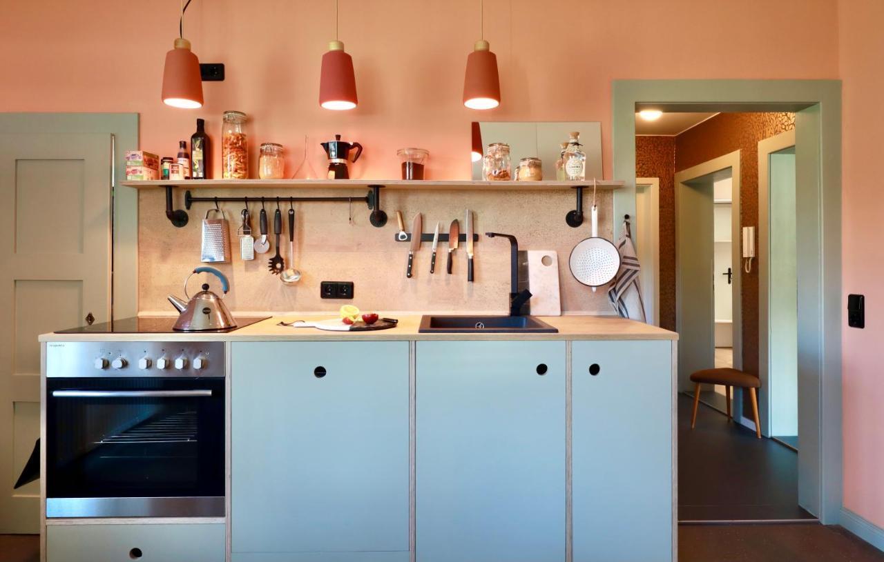 Ferienwohnung 60Er Jahre Design Apartment - 65Qm Fewo Im Zittauer Gebirge - Familienfreundliche Unterkunft Am Bergfuss Zum Toepfer Olbersdorf Luaran gambar