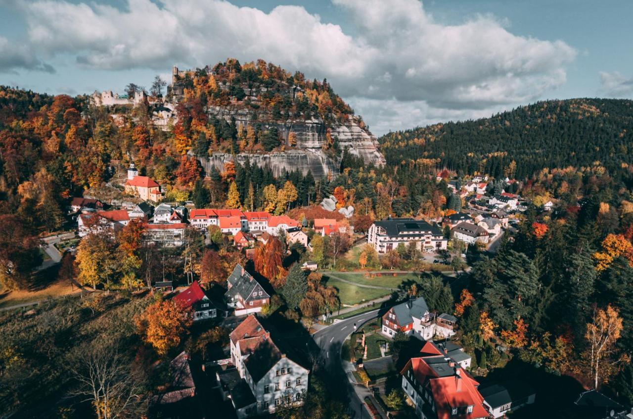 Ferienwohnung 60Er Jahre Design Apartment - 65Qm Fewo Im Zittauer Gebirge - Familienfreundliche Unterkunft Am Bergfuss Zum Toepfer Olbersdorf Luaran gambar